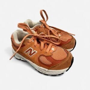 New Balance Sneakers Kids Size 5